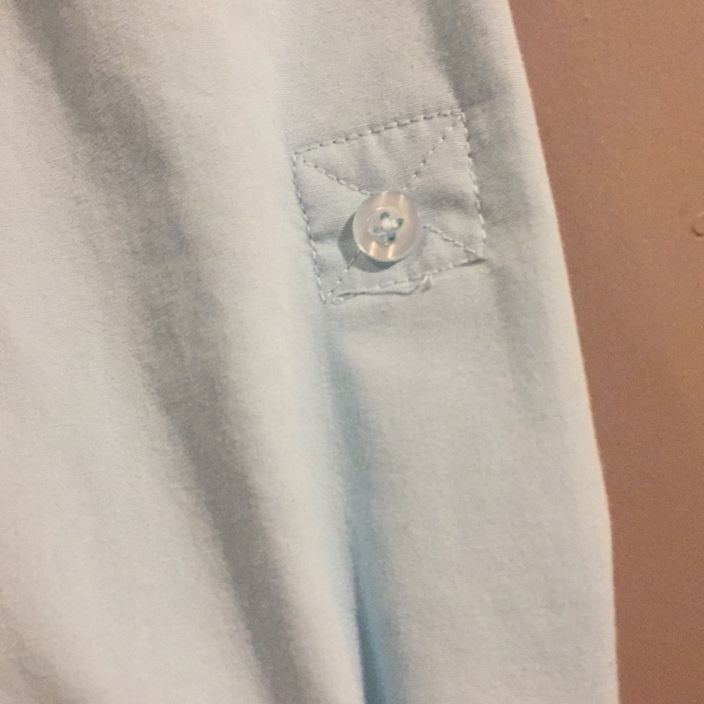 Shirt - Picture 3 of 6